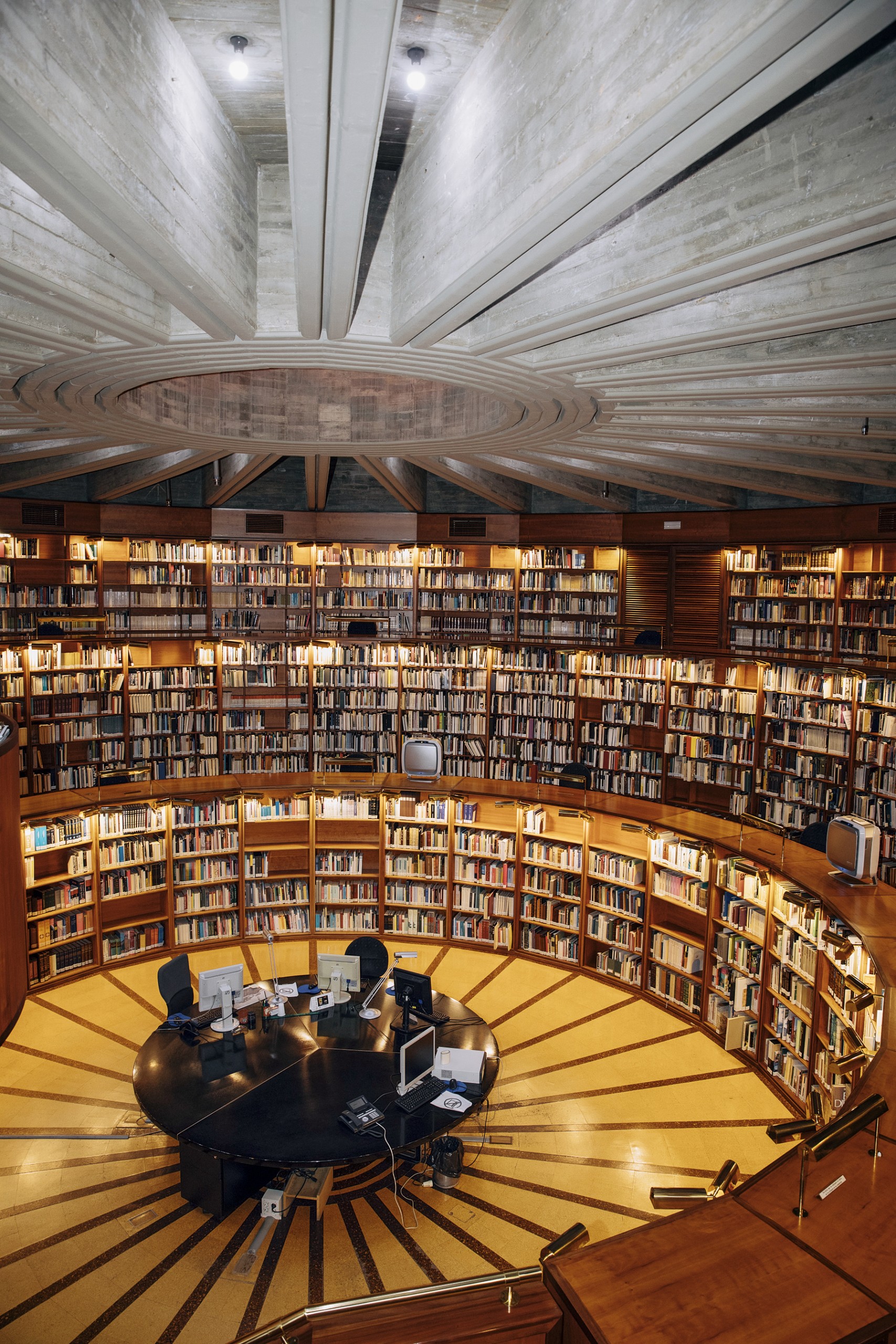 Corona de Espinas x AD