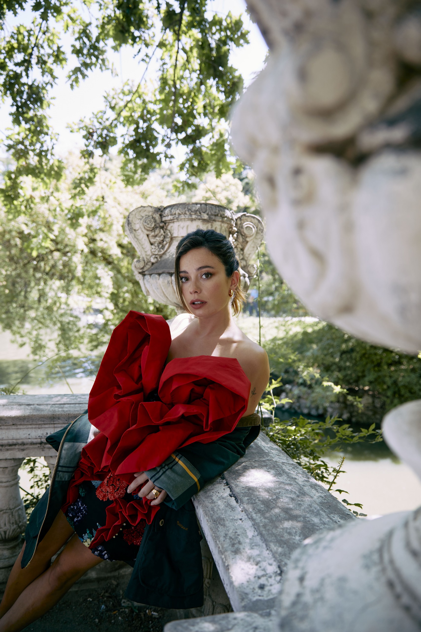 Anna Castillo x Folie