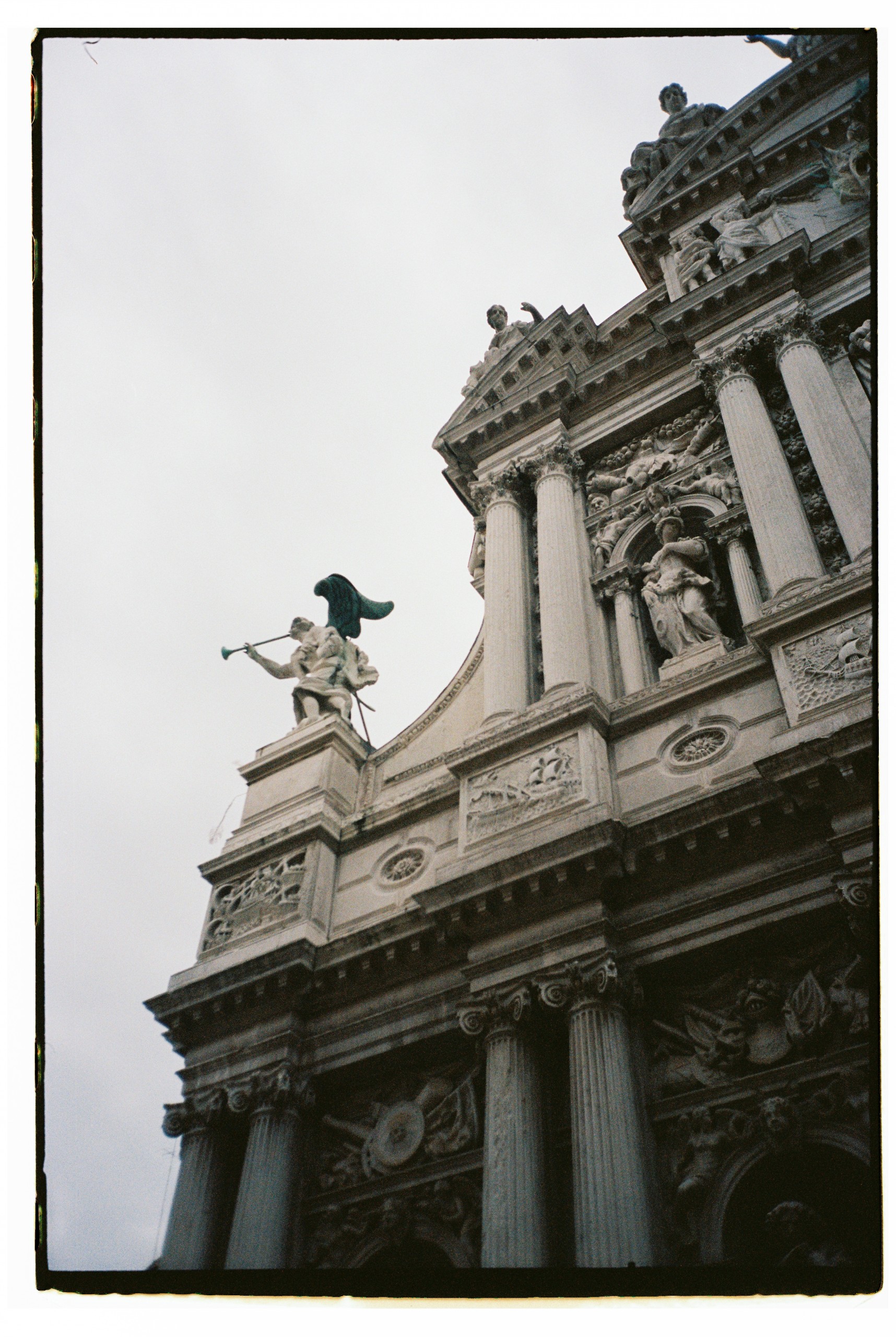 Postcards from Venecia