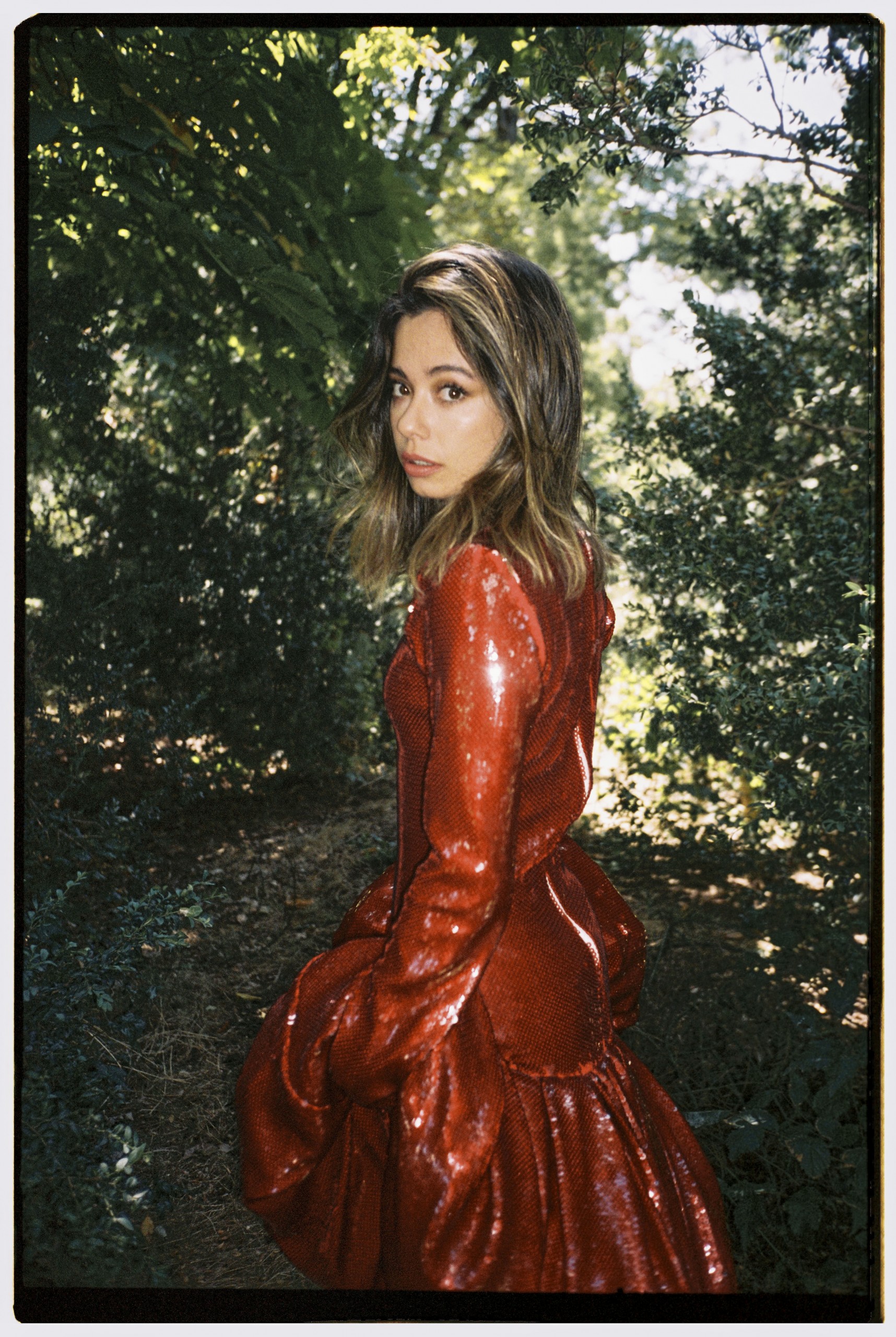 Anna Castillo x Folie