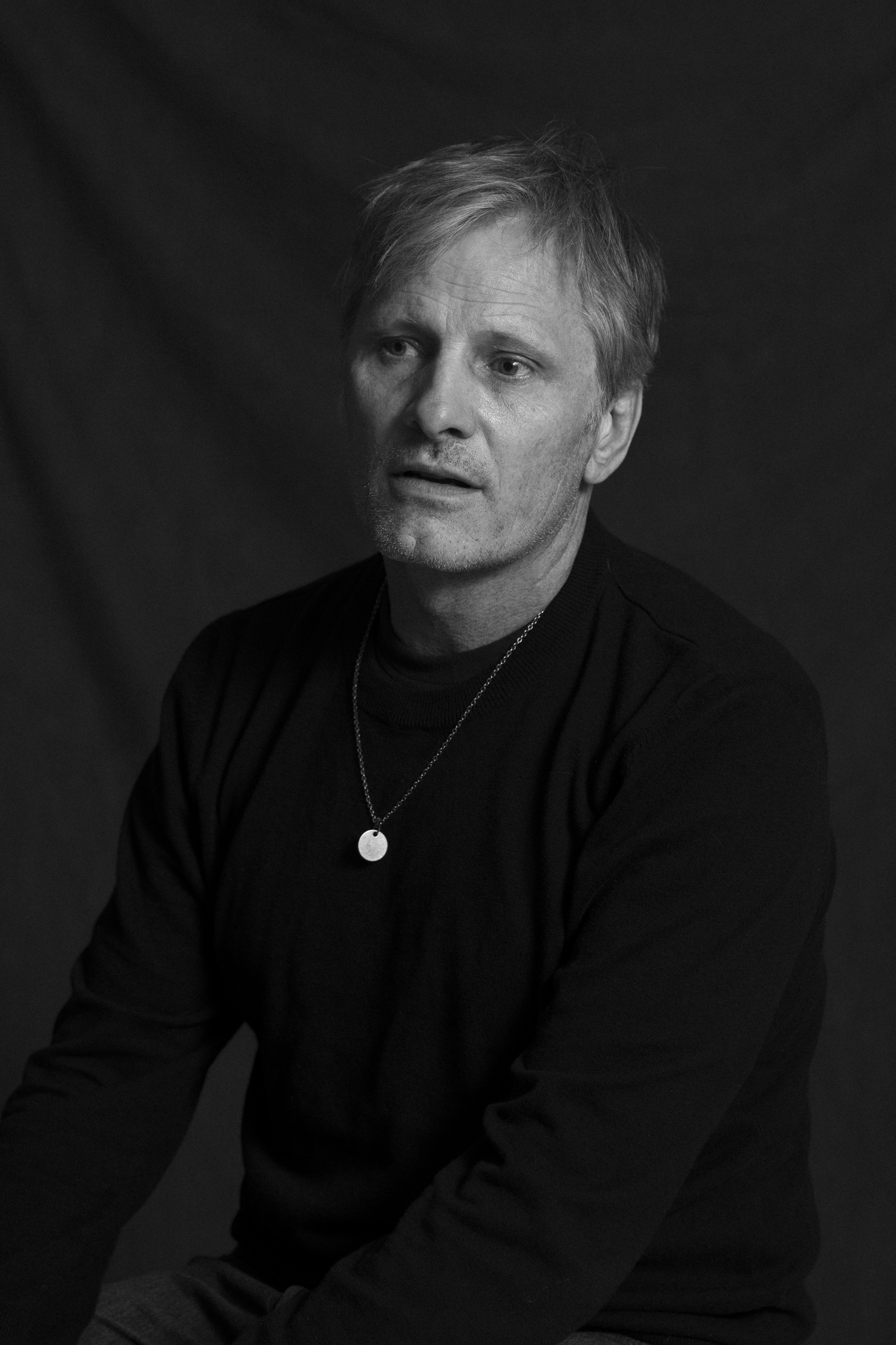 Vigo Mortensen x Harper's Baazar