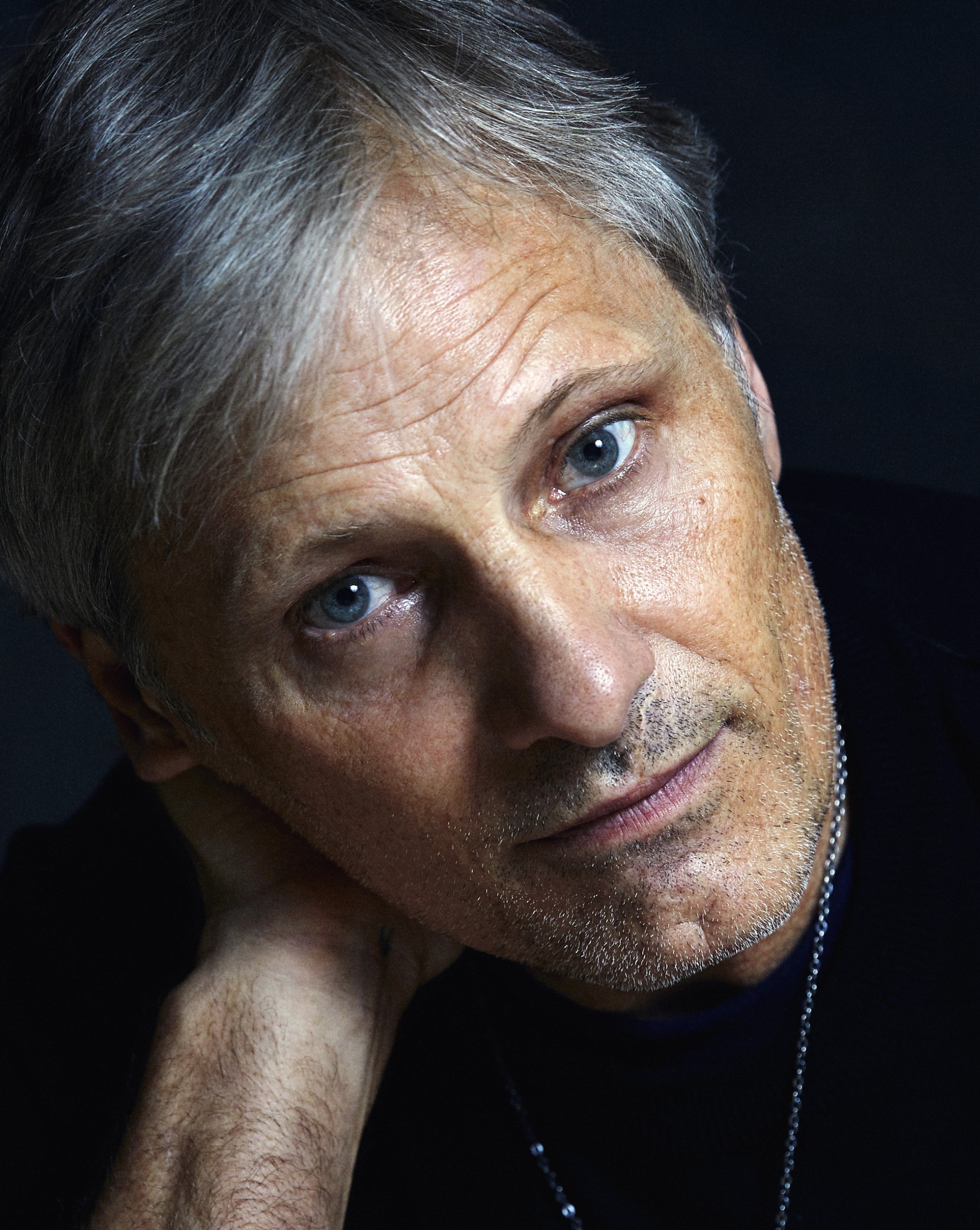 Vigo Mortensen x Harper's Baazar