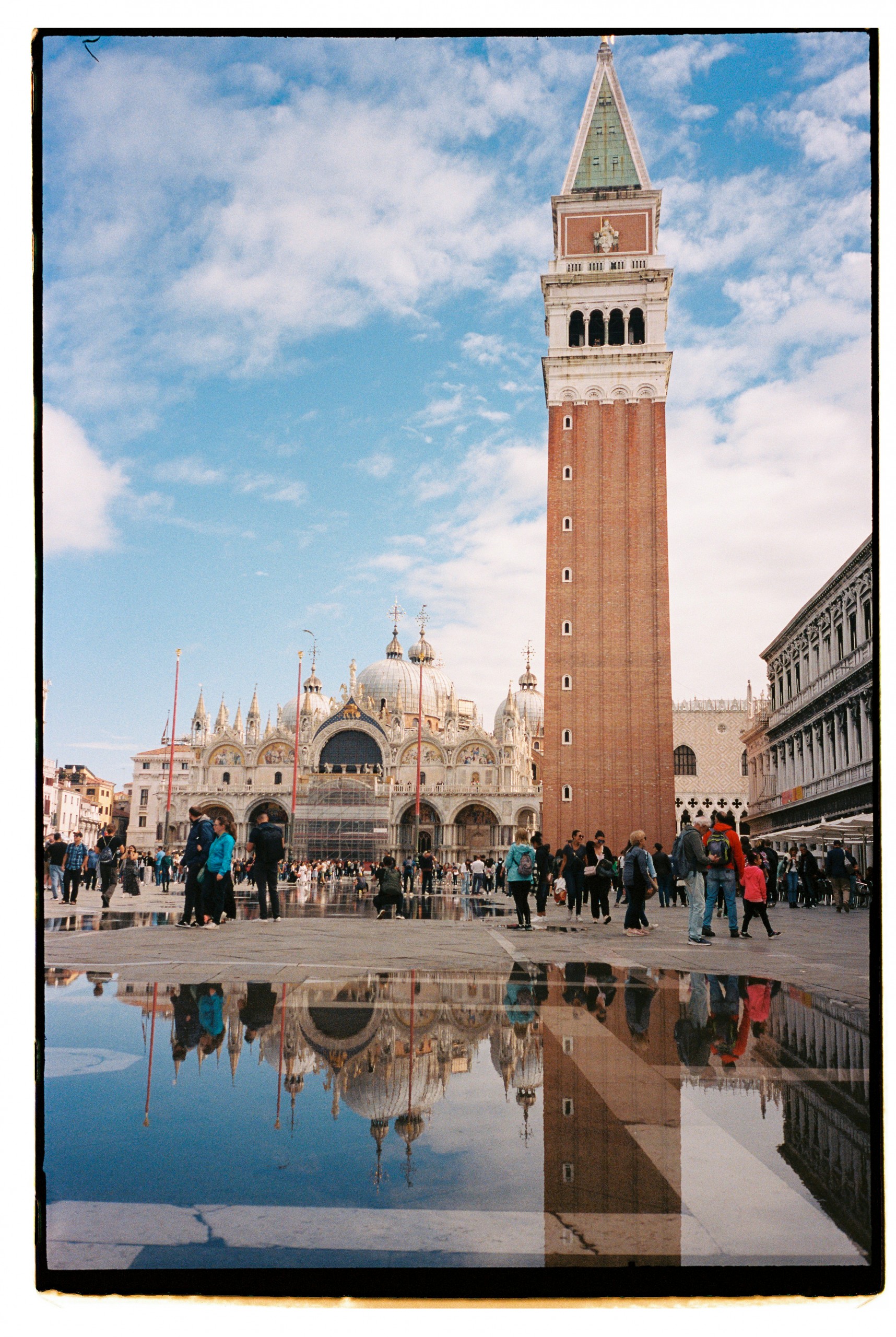 Postcards from Venecia