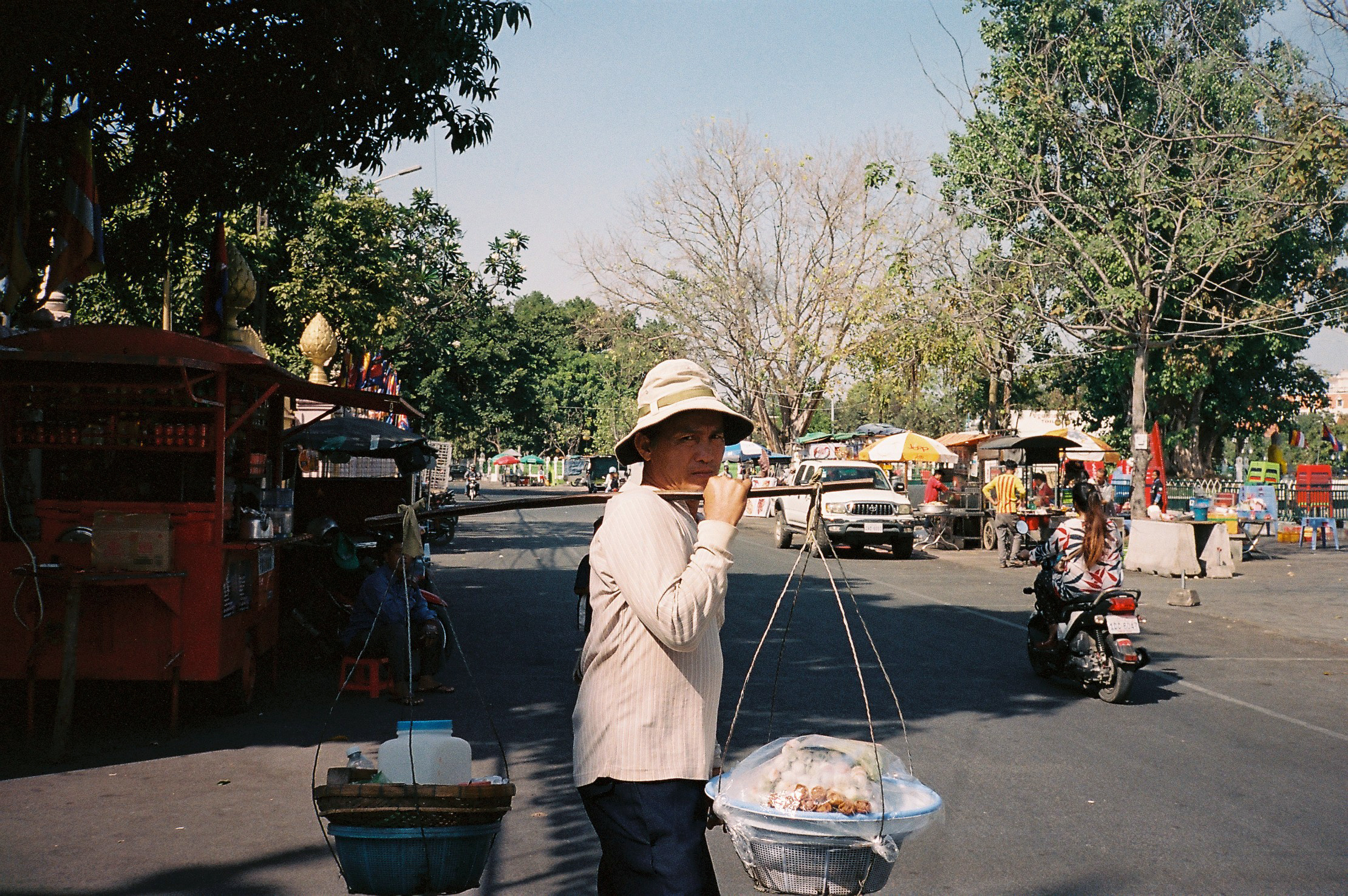 Postcards from Camboya